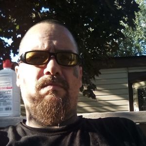 Meet your Posher, Larry